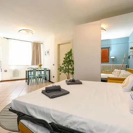 Апартаменты Palazzo Garda - Modern *
