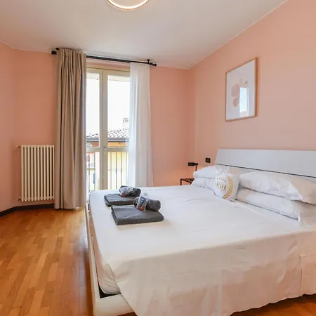 Palazzo Garda - Modern Тосколано-Мадерно